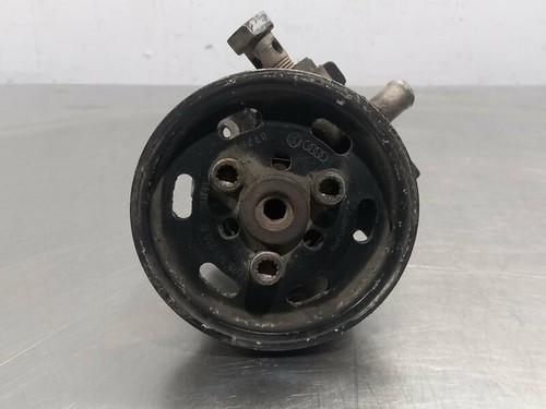 8E0145155N servopumpe at AUDI A4 BERLINA 8E 2000 1044431