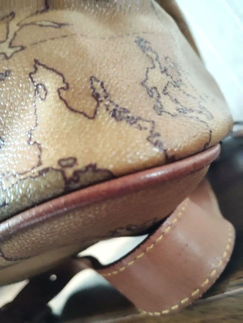 Prima Class PVC Shoulder Bag Map Pattern Tear-Sha… - image 7