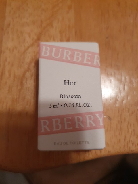 burberry her blossom 5ml