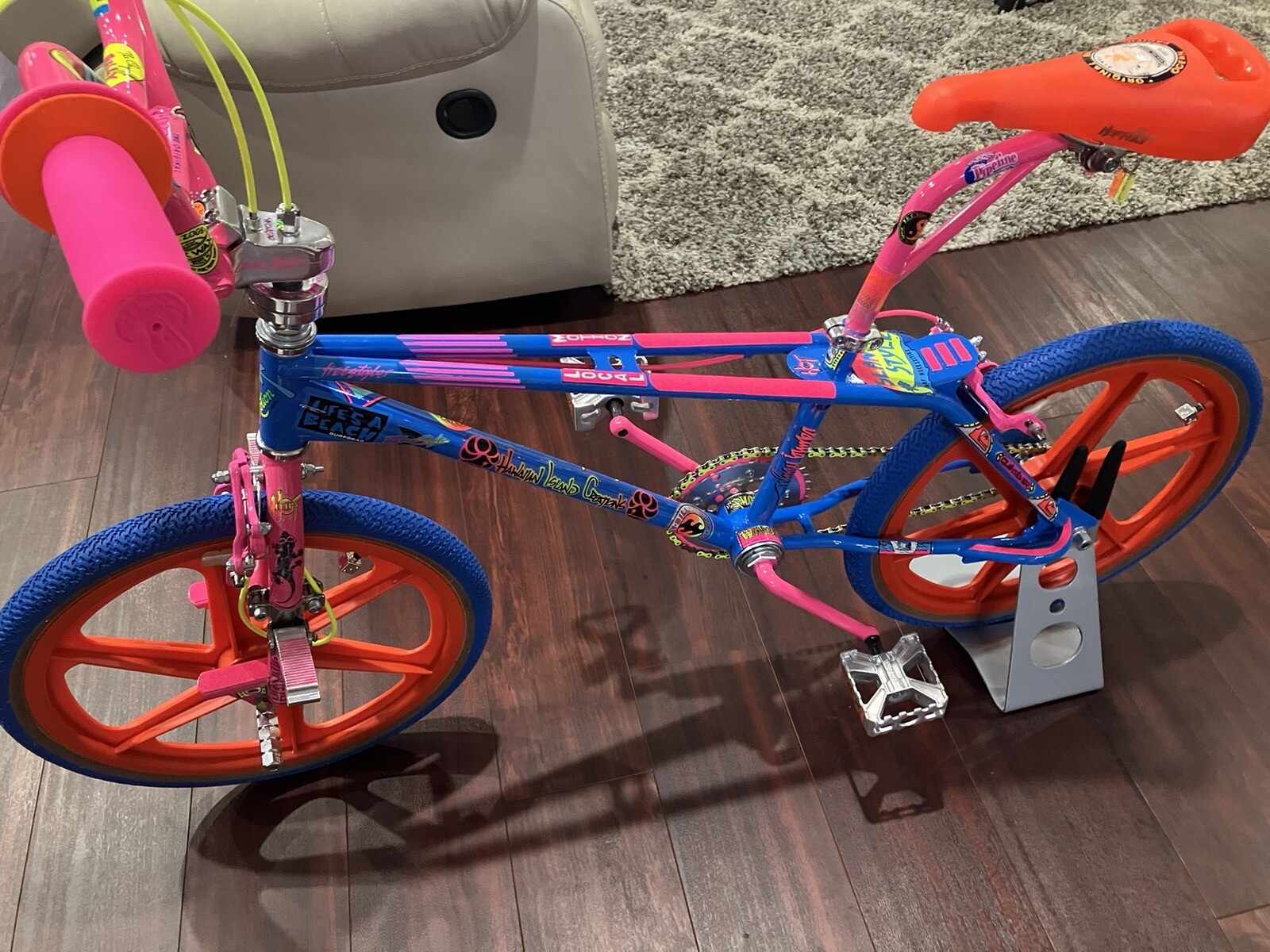 1987 Torker Custom Surf 80’s Freestyle BMX BIKE Bicycle Set Old School