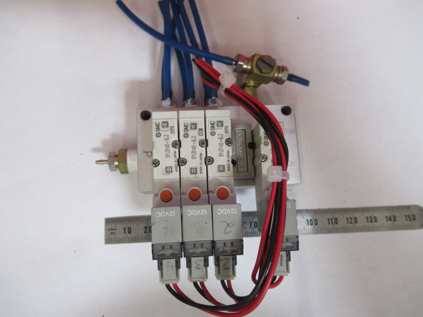 SMC JAPAN SYJ3140-6LZ PNEUMATICS CONTROL AS REMOVED AS PICTURED T9-A-52