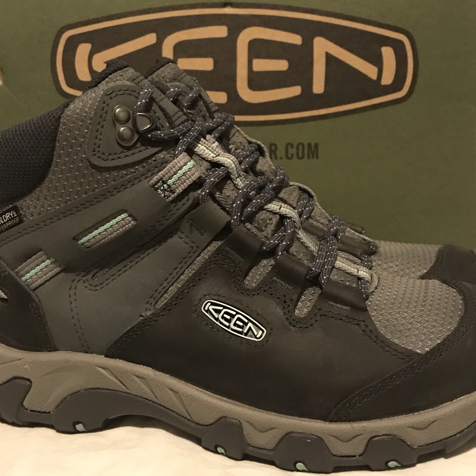 Stivali da trekking NUOVI KEEN donna taglia 10 M Steens impermeabili in pelle 1022332