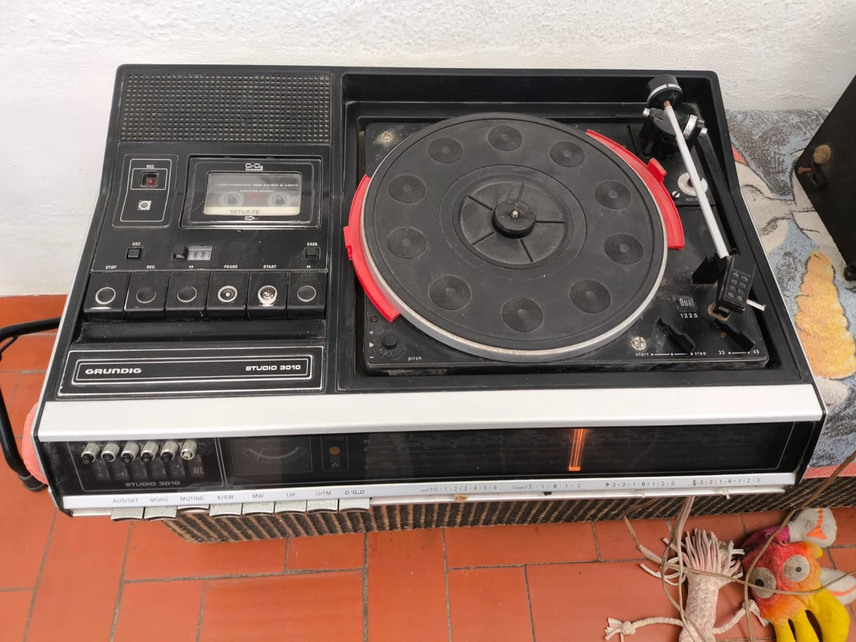 GRUNDIG HIFI BOX 500 EUR 139,00 - FR