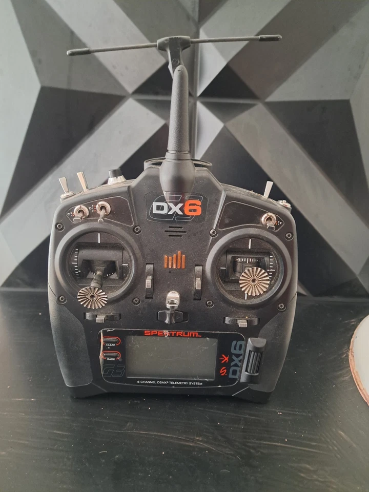 Transmisor DSMX de 6 canales Spektrum DX6 Foto 3 de 3