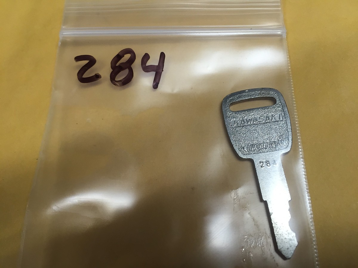 Key Precut Replacement # 284 C2 C2SS C2TR 27008-004-84 Kawasaki