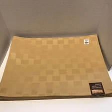 Linens N Things  OASIS Spill Proof Placemats 13” x 18” Wheat (Gold) Set Of 8 NOS