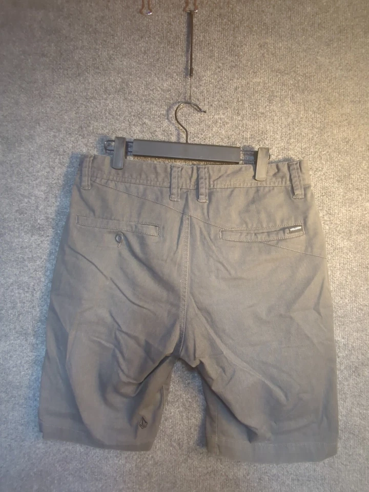 Volcom Men's Chino Shorts Size 30 Vmonty Gray - Image 3 of 4