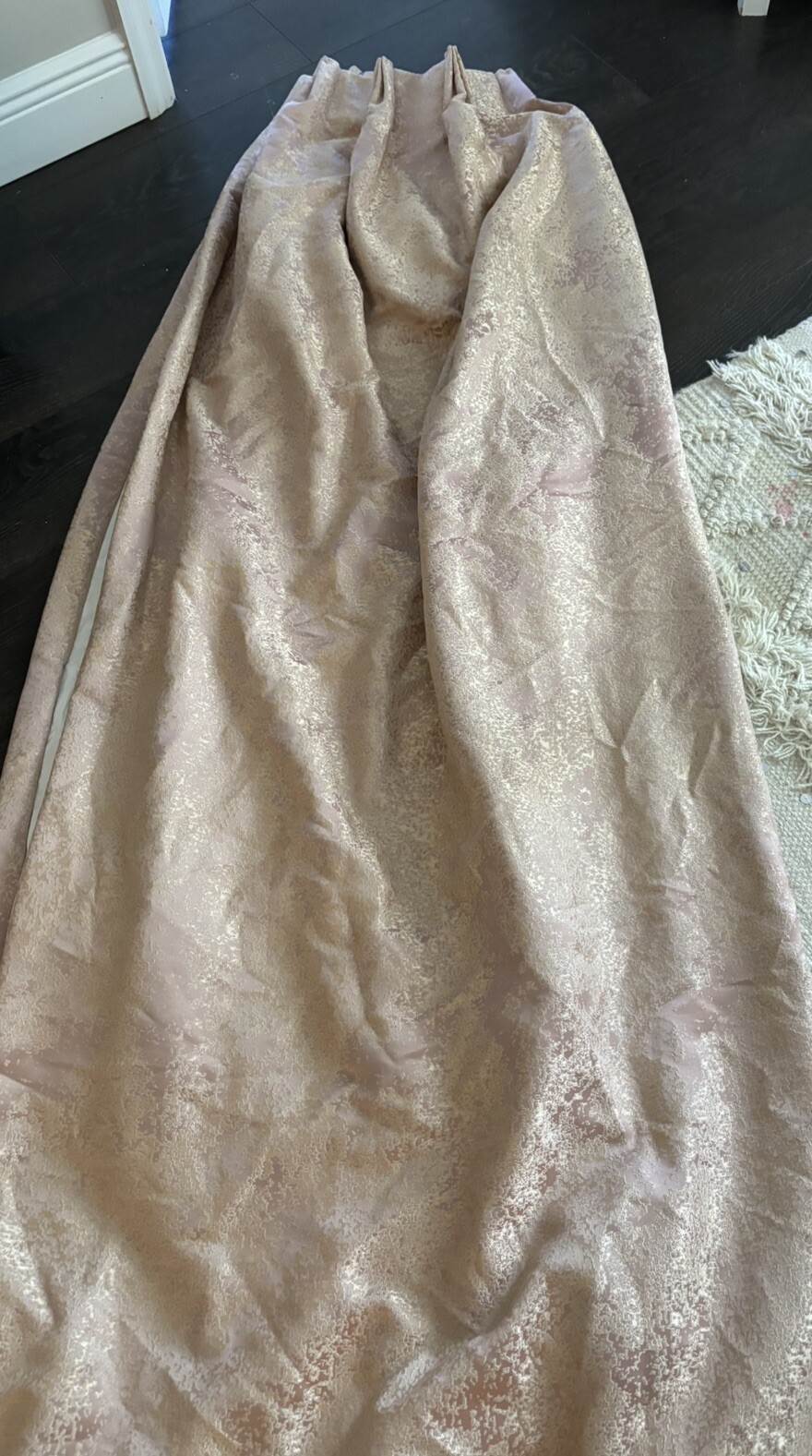Picture 4 of 9