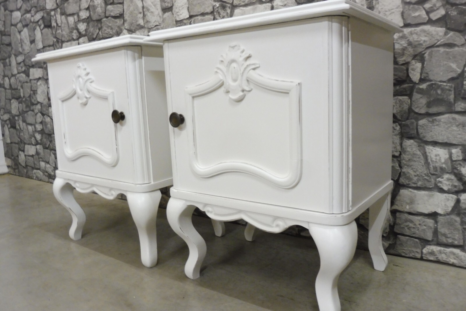 Queen Anne Bedside Nightstands Bedside Tables Shabby chic White Vintage