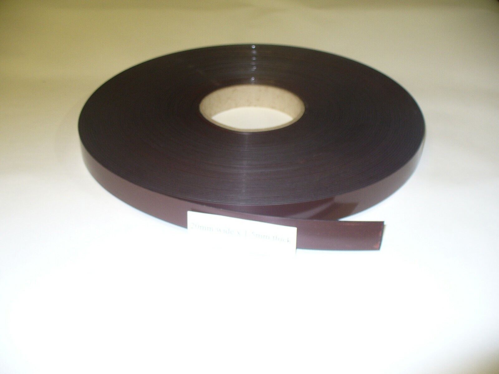 Foto 5 di 9