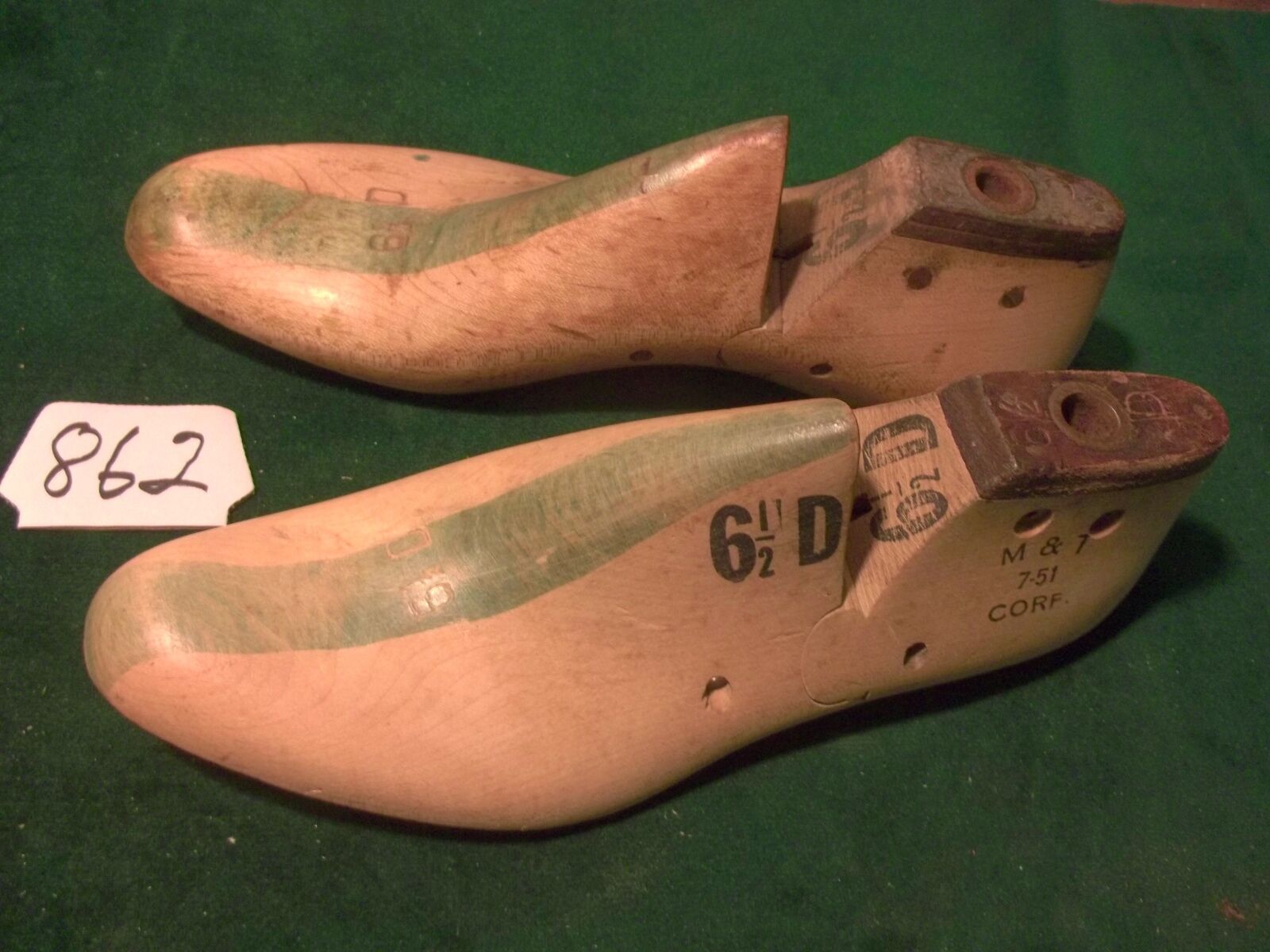 Vintage 1951 Pair US NAVY Size 6-1/2 D M & T Industrial Shoe Factory Lasts #862