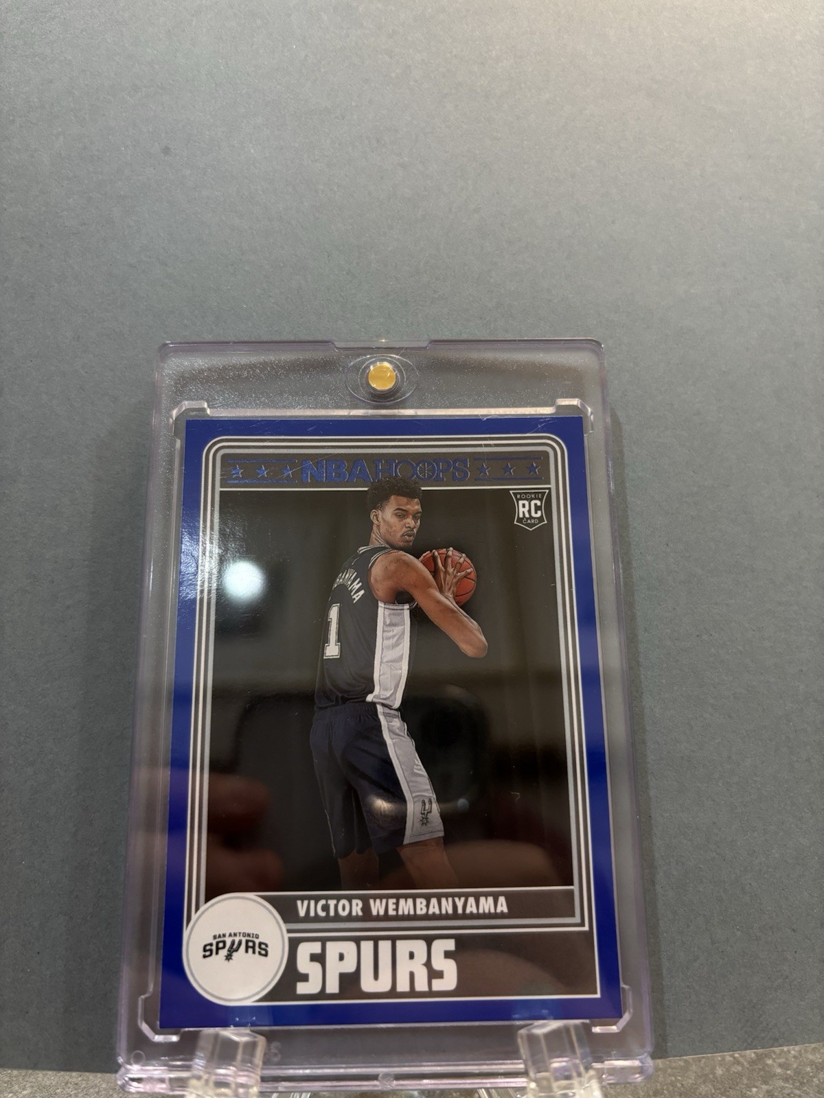 2023-24 Panini NBA Hoops - Hoops Tribute Victor Wembanyama #298 Blue (RC)