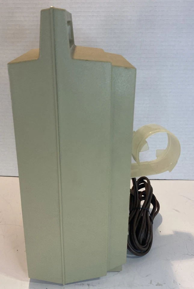 SINGER STUDY MATE 11 1975 35 MM funciona muy bien, la bombilla avanza la película funciona Foto 4 de 4