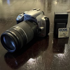Canon EOS Digital Rebel XT Digital SLR w/ EF 75-300mm f/4-5.6 Flash Silver USB