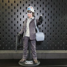 2008 Hot Toys The Joker Bank Robber Version 1 6 Scale Fully Poseable Figure DC