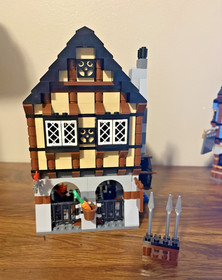 LEGO Castle Medieval Market Village (10193) - Incomplete