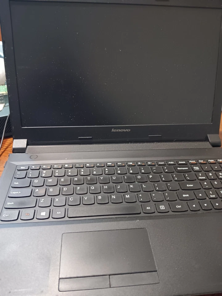 Lenovo G50 15,6 дюйма Без Hd, AMD A серии четырехъядерный, 2 ГГц, 8GB) ноутбук/лэптоп - - Изображение 2 из 4