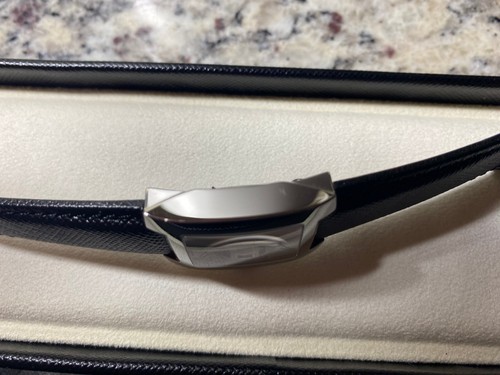 Montblanc 7047 Ladies Quartz Watch Silver Dial Black Leather Strap - 第 8/12 張圖片