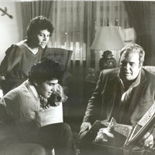 Vintage 1984 Hoyt Axton Zach Galligan Frances Lee McCain Gremlins Press Photo