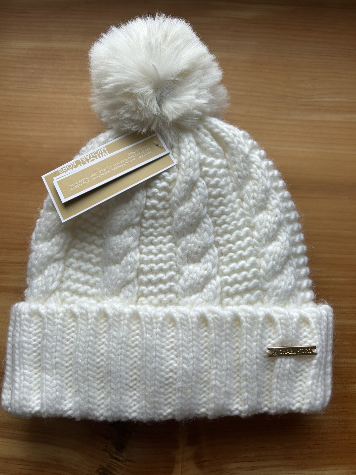 New Michael Kors Fleece-Lined Cable Knit Pom Beanie Hat in White Retail $68