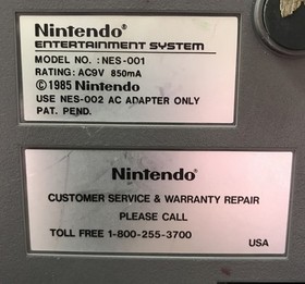 Nintendo NES-001 Classic Edition &mdash; Mini Console + 1 Controller