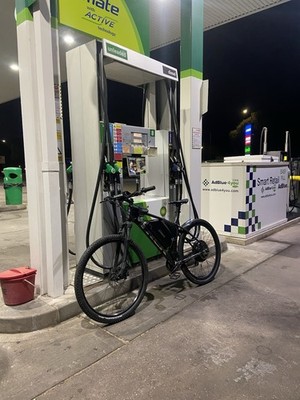 Trek Marlin Gen With A 52v 1500w 25ah Conversion Kit Low - Main Image