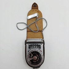 Sekonic Photoelectric L-6 Analog Display Light Meter w/ Leather Case