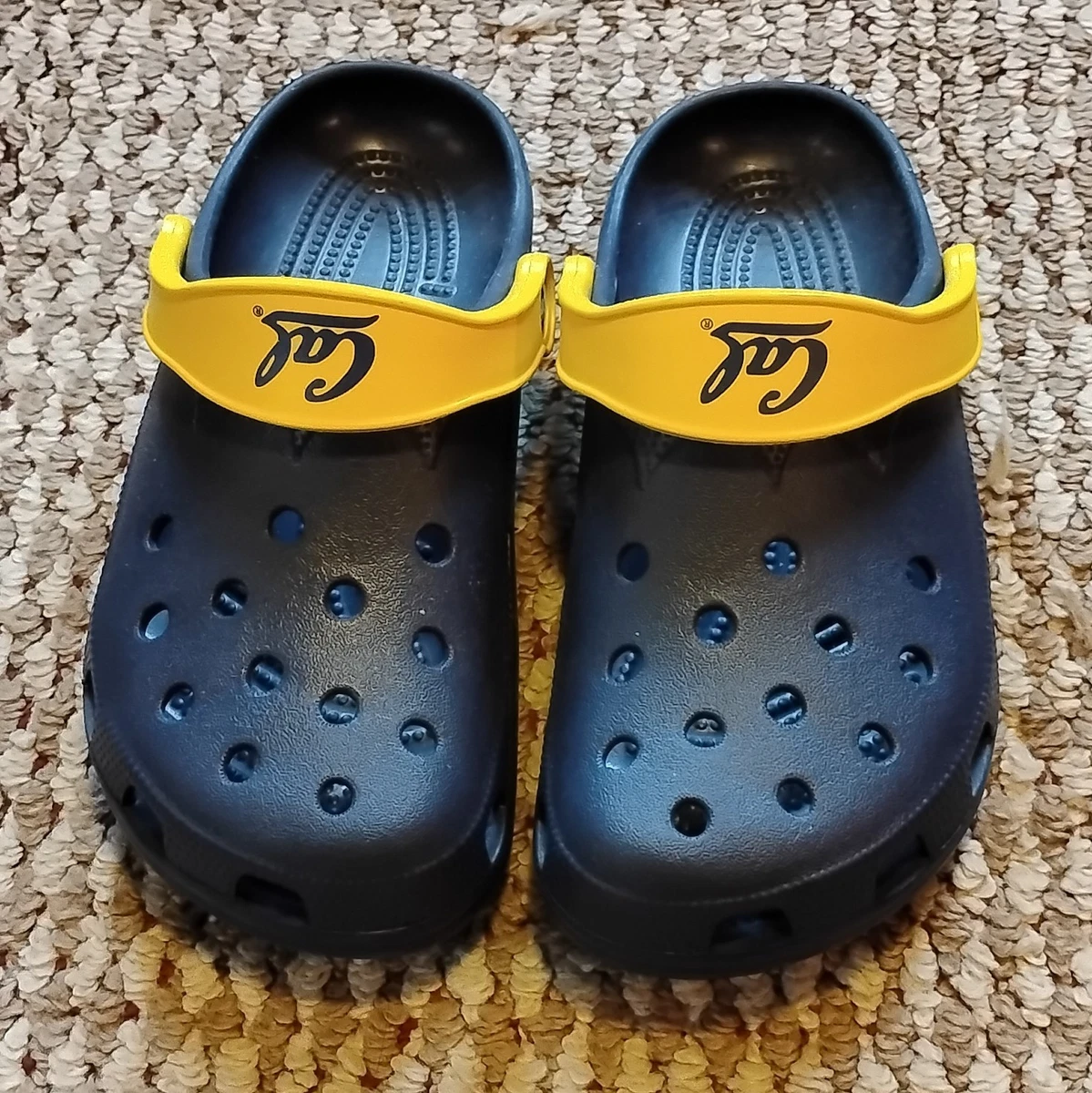 Crocs Blue Solid Casual Shoes for Men for sale | eBay display picture 2