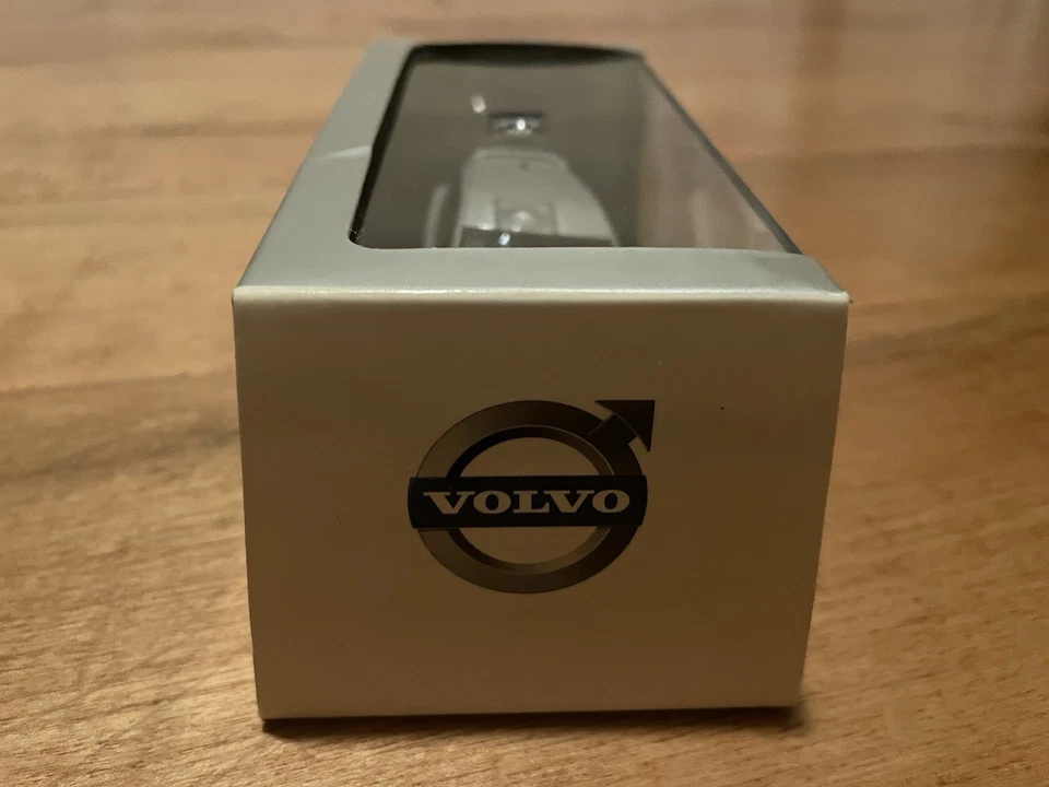 MotorArt 1/43 Volvo C30 2 Door Coupe Diecast Model Car 2006 Extremely Rare! - Image 4 of 4