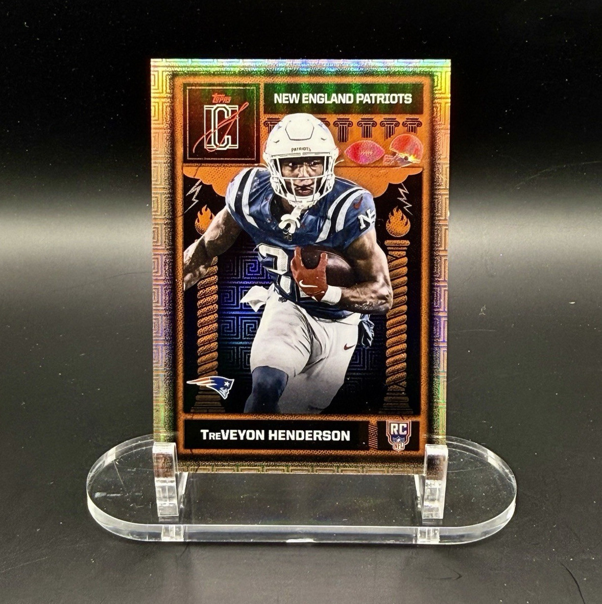 Topps Signature Class 2025 TreVeyon Henderson Odyssey Rookie OD-16 Patriots