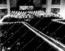 crp-65984 1959 religion Christmas service at University of Redlands choir w Prof