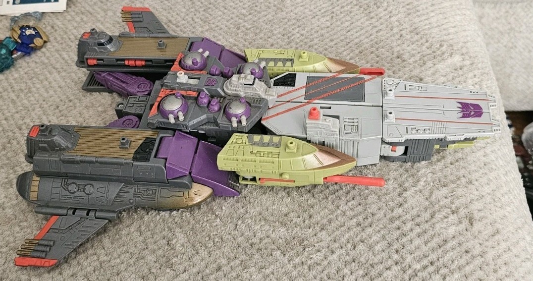Transformers Armada Tidal Wave Giga-Con Action Figure
