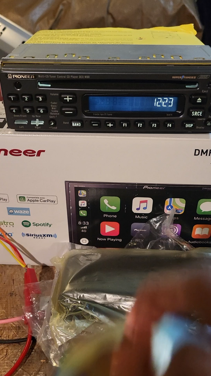 Rare Old School Pioneer DEX-M88 Stereo CD Player w/ GEX-T70 Super
