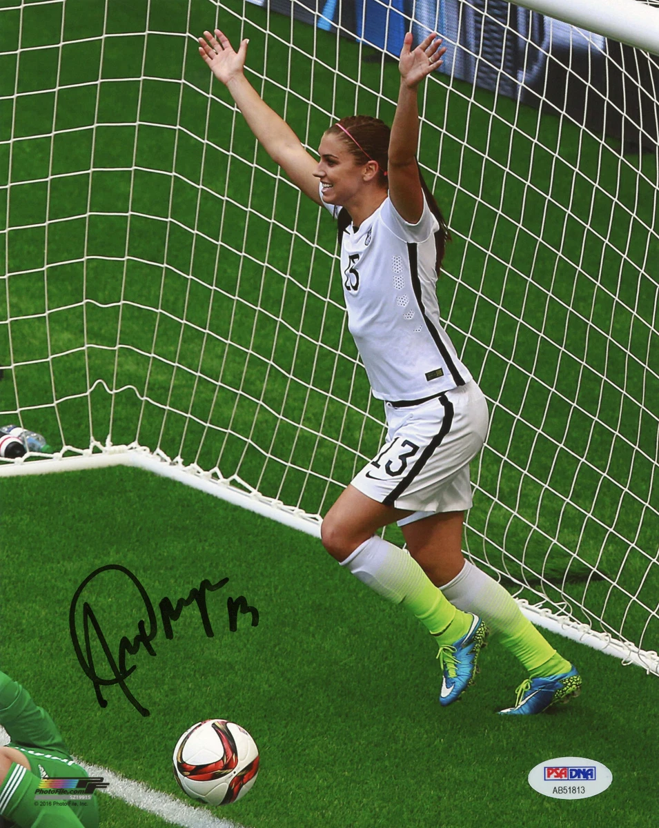 アメリカ女子サッカー代表　証明書付　アレックス・モーガン　 直筆サイン入りフォト Professional Sports Authenticator (PSA) Alex Morgan Soccer