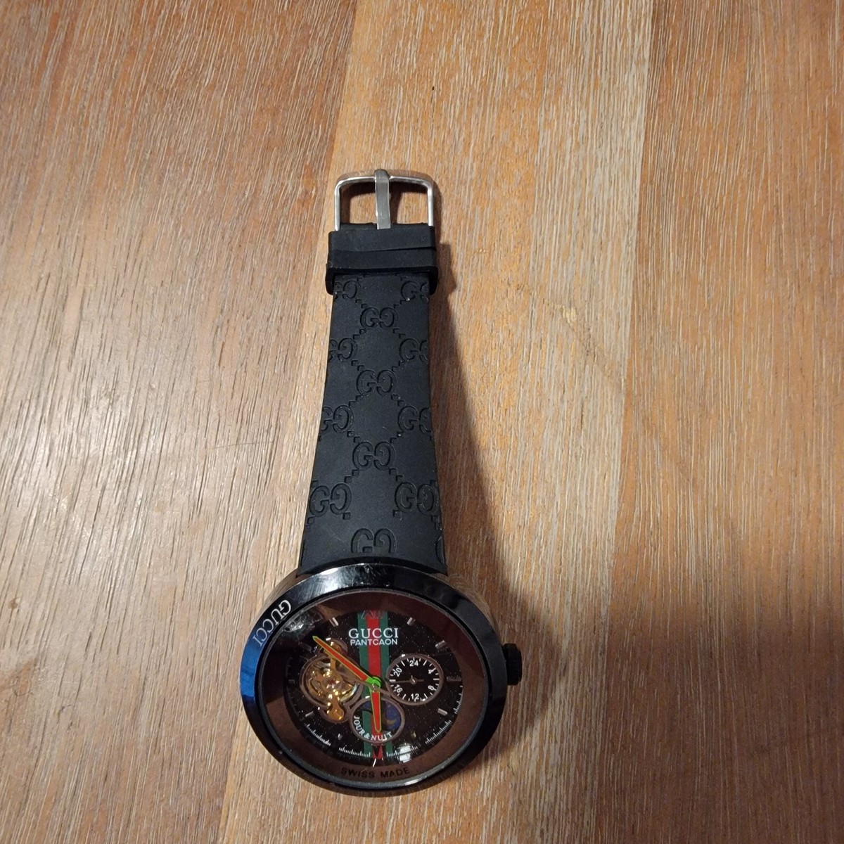 Pantcaon Swiss Made Gucci Pantcaon Watch 11912656 Gucci Watches