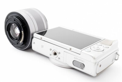 Canon EOS M100 24.2MP 15-45mm Lens Kit Gray [Excellent+++] w/Strap