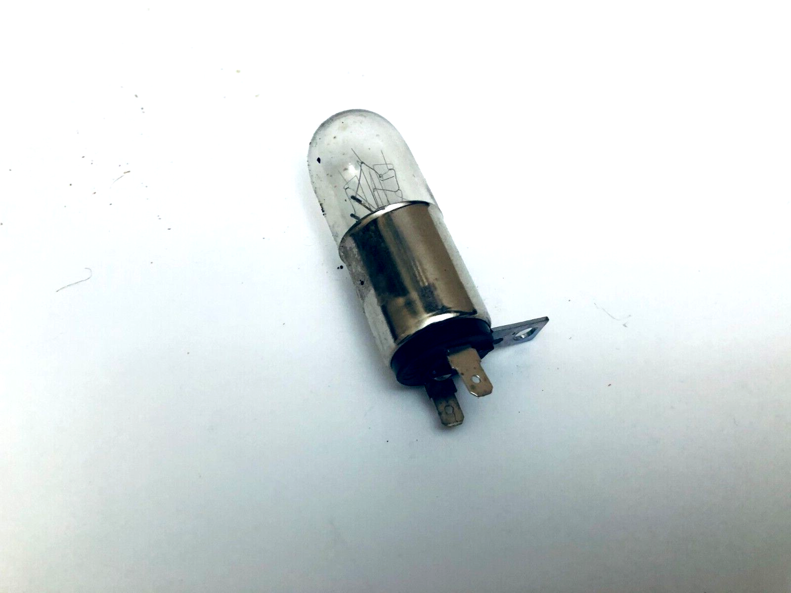 Where Is The Light Bulb In A Kenmore Microwave Oven