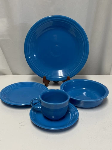 Homer Laughlin FIESTA WARE 5 Piece Place Setting TANGERINE SHAMROCK or PEACOCK