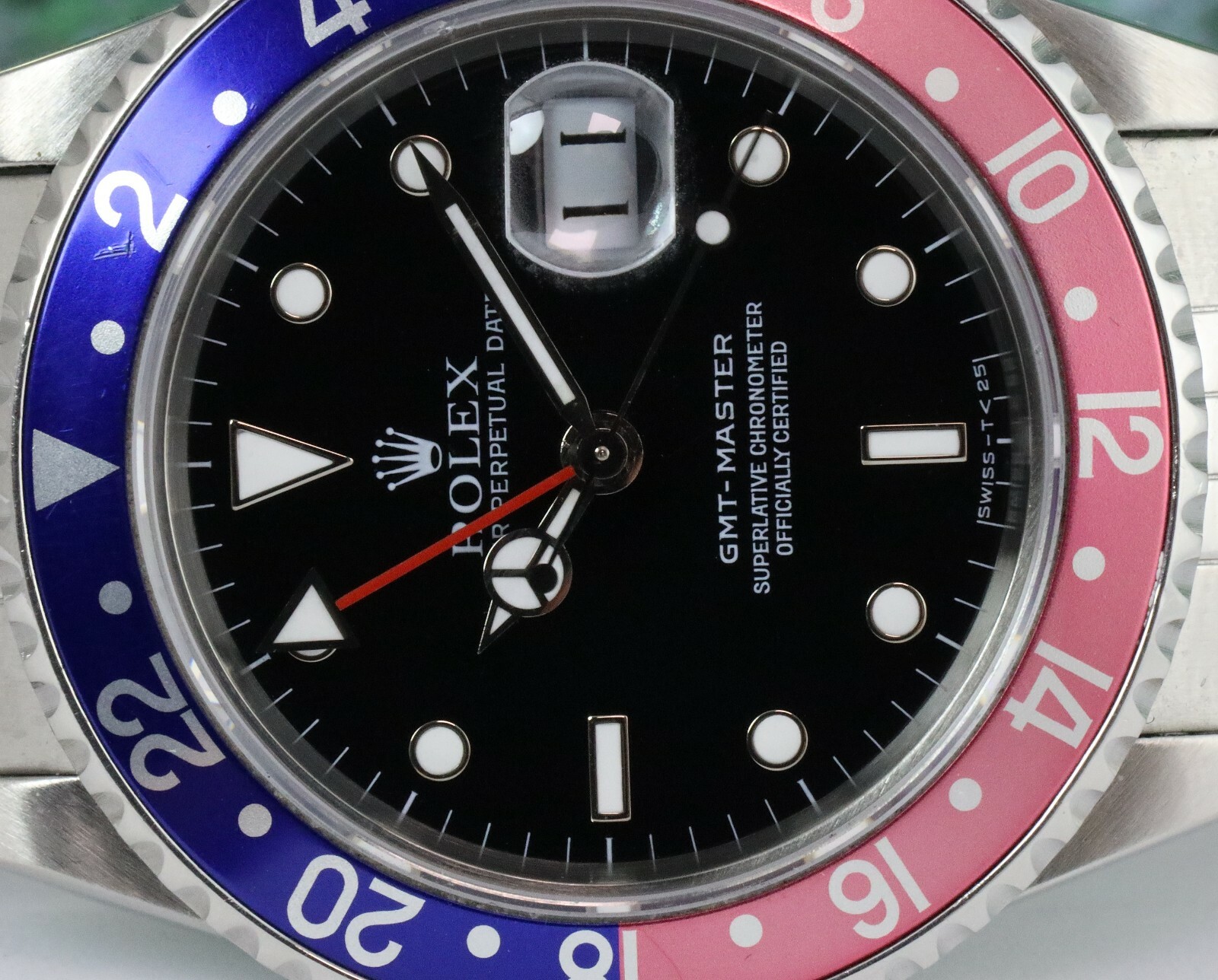 Bild 4 - Rolex GMT-Master 16700 Pepsi Edelstahl 40mm Jubilee L-Series Dif AVS18002 X