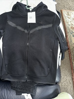 NIKE Tech Suit Top And Bottom  Set BLACK  Youth Cu9223-010 Cu9213-010