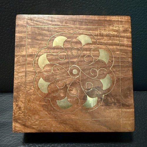 Small Hinged Wooden Trinket Box with Decorative Brass Inlay Design