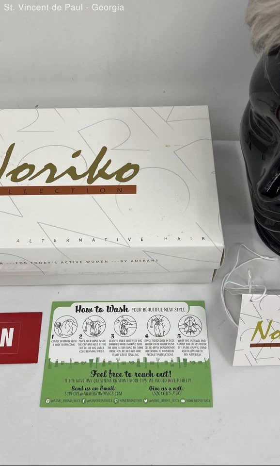 Peluca Noriko Silver Stone-R Spring Silver con raíces oscuras Mod 1679N IVY nueva caja abierta Foto 2 de 4