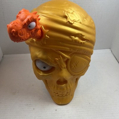 Zuru Smashers Dino Island Gold Treasure Hunt Pirate Skull Light & Sounds 