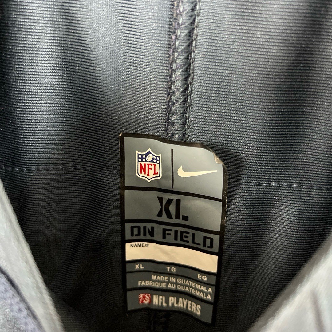 Picture 4 of 10