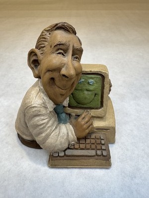 Vintage Cairn Studio Signing Jan 1994 Computer Guy Figurine Desk Decor