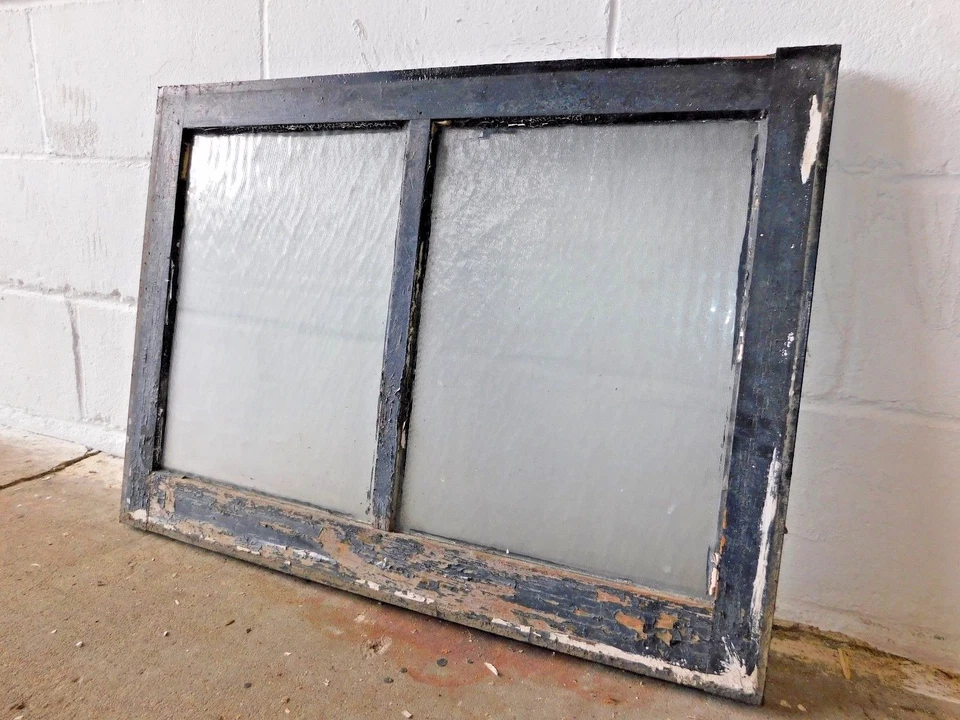 1910's Craftsman Style Two Pane WINDOW Frame & Glass ORIGINAL Textured GLASS  - Image 2 of 4