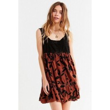 Out From Under Urban Outfitters Thalia Floral Lace Mini Dress Tiered XS 200225
