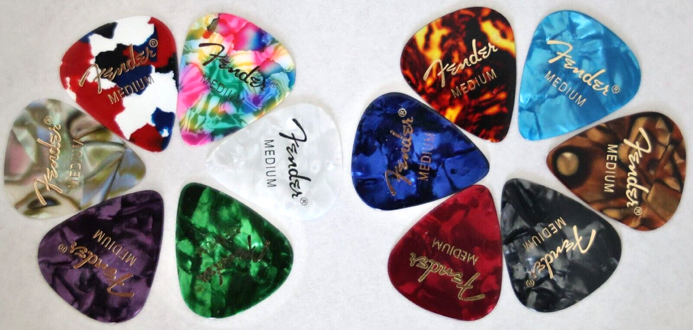 SIX (6) - FENDER 