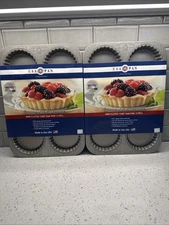 Commercial Bakeware Mini Fluted Tart Pan Six Well USA Pan SET OF 2 New!!!