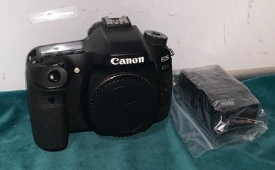 Canon EOS 80D 24.2MP DSLR Body Only Black - Used